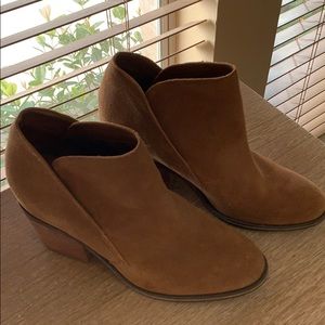 Jessica Simpson Tandra bootie